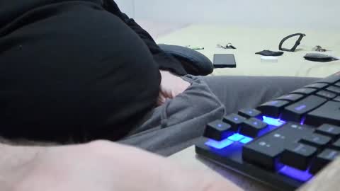 tolon408472 online show from 9, 3, 2026