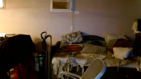 Snapshot of tom112292014 chatting on 14, 12, 2025 tom112292014 online show from 14, 12, 2025