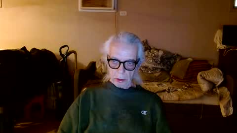 Snapshot of tom112292014 chatting on 3, 3, 2026 tom112292014 online show from 3, 3, 2026