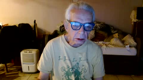 Snapshot of tom112292014 chatting on 14, 7, 2026 tom112292014 online show from 14, 7, 2026