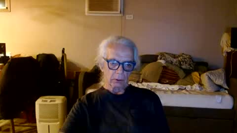 Snapshot of tom112292014 chatting on 2, 8, 2026 tom112292014 online show from 2, 8, 2026
