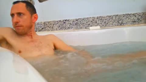 Snapshot of tom6801 chatting on 14, 1, 2026 Tom online show from 14, 1, 2026