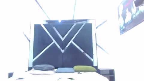 Snapshot of tom_0002 chatting on 28, 10, 2025 tom_0002 online show from 28, 10, 2025