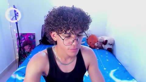 Tom Blue online show from 28, 3, 2026