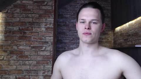 Snapshot of tom_y_ chatting on 18, 10, 2025 Tom online show from 18, 10, 2025