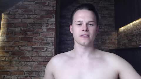 Snapshot of tom_y_ chatting on 20, 10, 2025 Tom online show from 20, 10, 2025