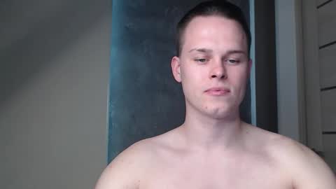 Snapshot of tom_y_ chatting on 9, 11, 2025 Tom online show from 9, 11, 2025