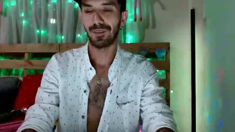 tomas gerauld. make me happy with 10000 tokens online show from 3, 2, 2026