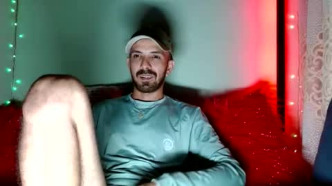 tomas gerauld. make me happy with 10000 tokens online show from 28, 4, 2026