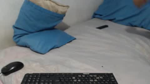 tomas_turbado_ online show from 8, 7, 2026