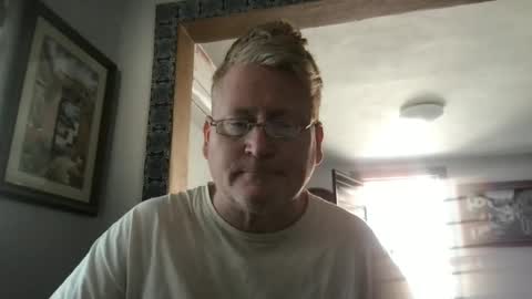 Hola online show from 12, 2, 2025