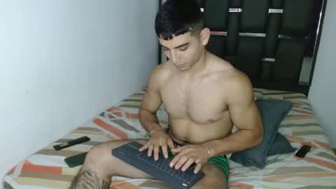 tomaz_18 online show from 28, 4, 2026