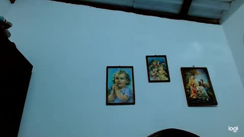 Blue online show from 28, 1, 2025