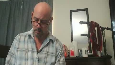 Snapshot of tomcatsawyer chatting on 9, 7, 2026 sirmuggsalot online show from 9, 7, 2026
