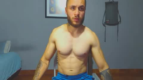 Snapshot of tomdavisxl chatting on 17, 1, 2026 tomDavisXl online show from 17, 1, 2026