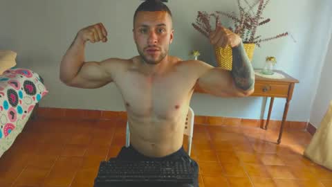 Snapshot of tomdavisxl chatting on 31, 3, 2026 tomDavisXl online show from 31, 3, 2026