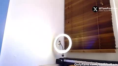 Tom Fox online show from 1, 10, 2025