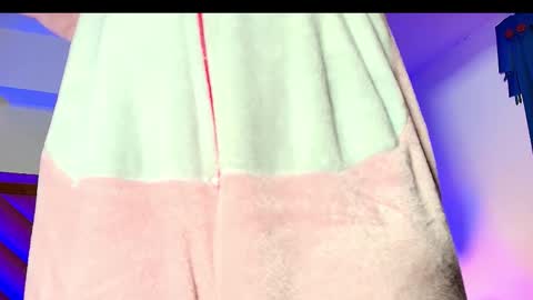   online show from 17, 9, 2025