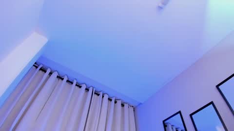 Tomas online show from 9, 4, 2026