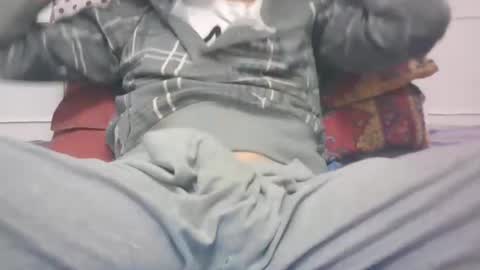 tommaso9046 online show from 1, 3, 2025