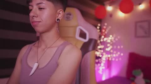 Blue  online show from 18, 2, 2025