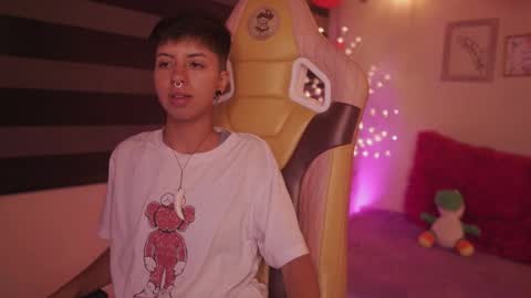 Blue  online show from 19, 2, 2025