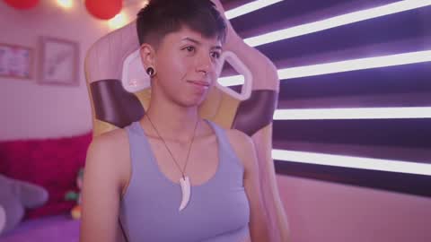 Blue  online show from 21, 2, 2025