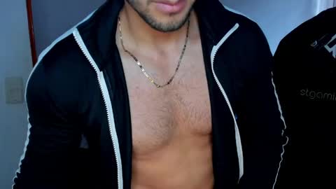 Twitter BreddTommy IG tommy bredd online show from 25, 4, 2026