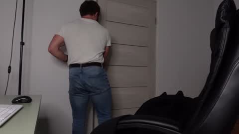  tommy burnzzz  online show from 14, 1, 2025