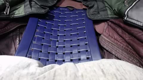   Thomas    online show from 10, 1, 2025