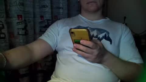 Tommi Li online show from 1, 12, 2024