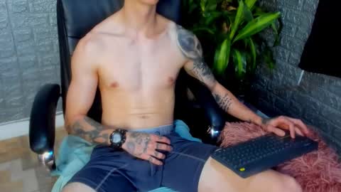 Snapshot of tommy_slater chatting on 13, 2, 2026 Tommy Slater online show from 13, 2, 2026