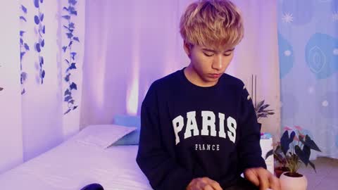 Snapshot of tommyfoxboy chatting on 9, 1, 2025 Tommy Foxboy online show from 9, 1, 2025