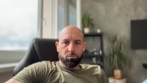 Thomas Fit online show from 11, 6, 2026
