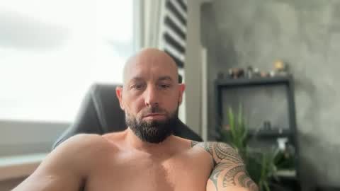 Thomas Fit online show from 12, 7, 2026