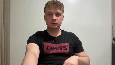 Snapshot of tomsky2703 chatting on 14, 4, 2026 tomsky2703 online show from 14, 4, 2026