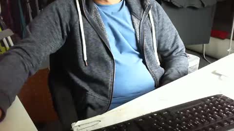 Tom online show from 10, 9, 2025