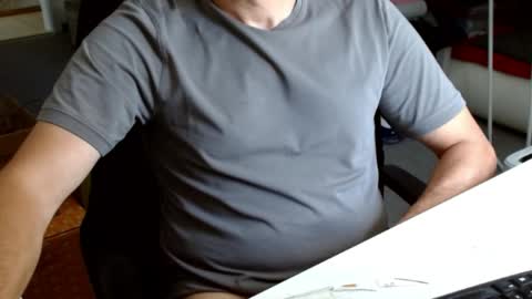Tom online show from 19, 5, 2026