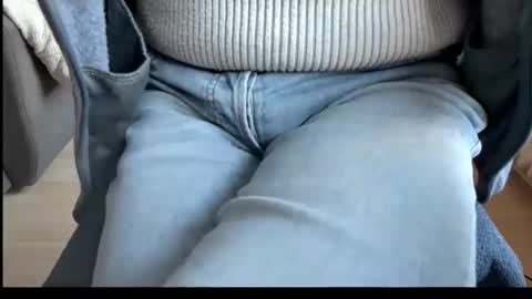 Tom online show from 27, 3, 2026