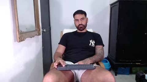 Snapshot of tomy_johnson2 chatting on 21, 1, 2025 Tomas jhonson online show from 21, 1, 2025