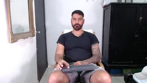 Snapshot of tomy_johnson2 chatting on 29, 1, 2025 Tomas jhonson online show from 29, 1, 2025