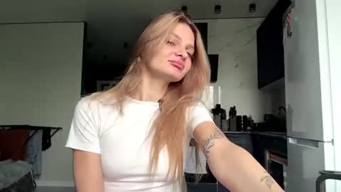 Elara  online show from 23, 7, 2026