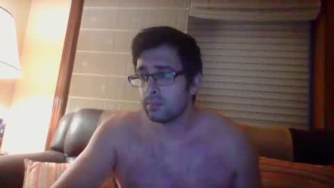 Snapshot of toni640128 chatting on 8, 1, 2025 toni640128 online show from 8, 1, 2025