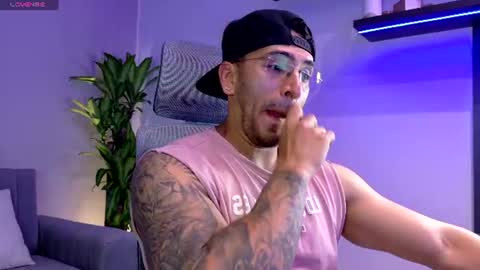 tony muscle1 online show from 25, 6, 2026