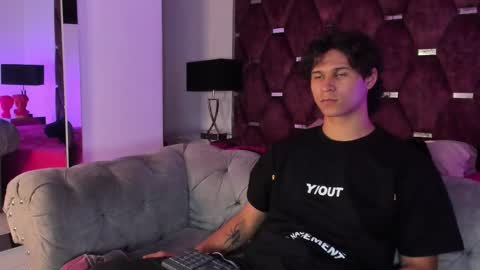 Snapshot of tonybenedetti chatting on 22, 12, 2025 Tony Benedetti online show from 22, 12, 2025