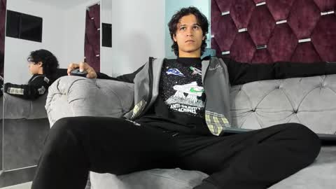 Snapshot of tonybenedetti chatting on 24, 2, 2026 Tony Benedetti online show from 24, 2, 2026