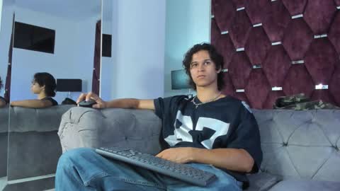 Snapshot of tonybenedetti chatting on 7, 3, 2026 Tony Benedetti online show from 7, 3, 2026