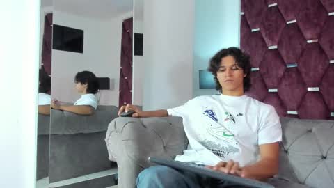 Snapshot of tonybenedetti chatting on 8, 3, 2026 Tony Benedetti online show from 8, 3, 2026