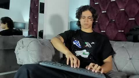 Tony Benedetti online show from 16, 4, 2026