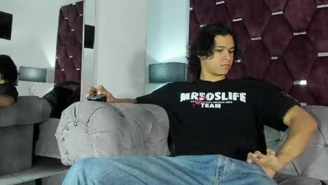 Tony Benedetti online show from 19, 4, 2026